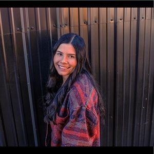 Meet your Posher, Jaelyn